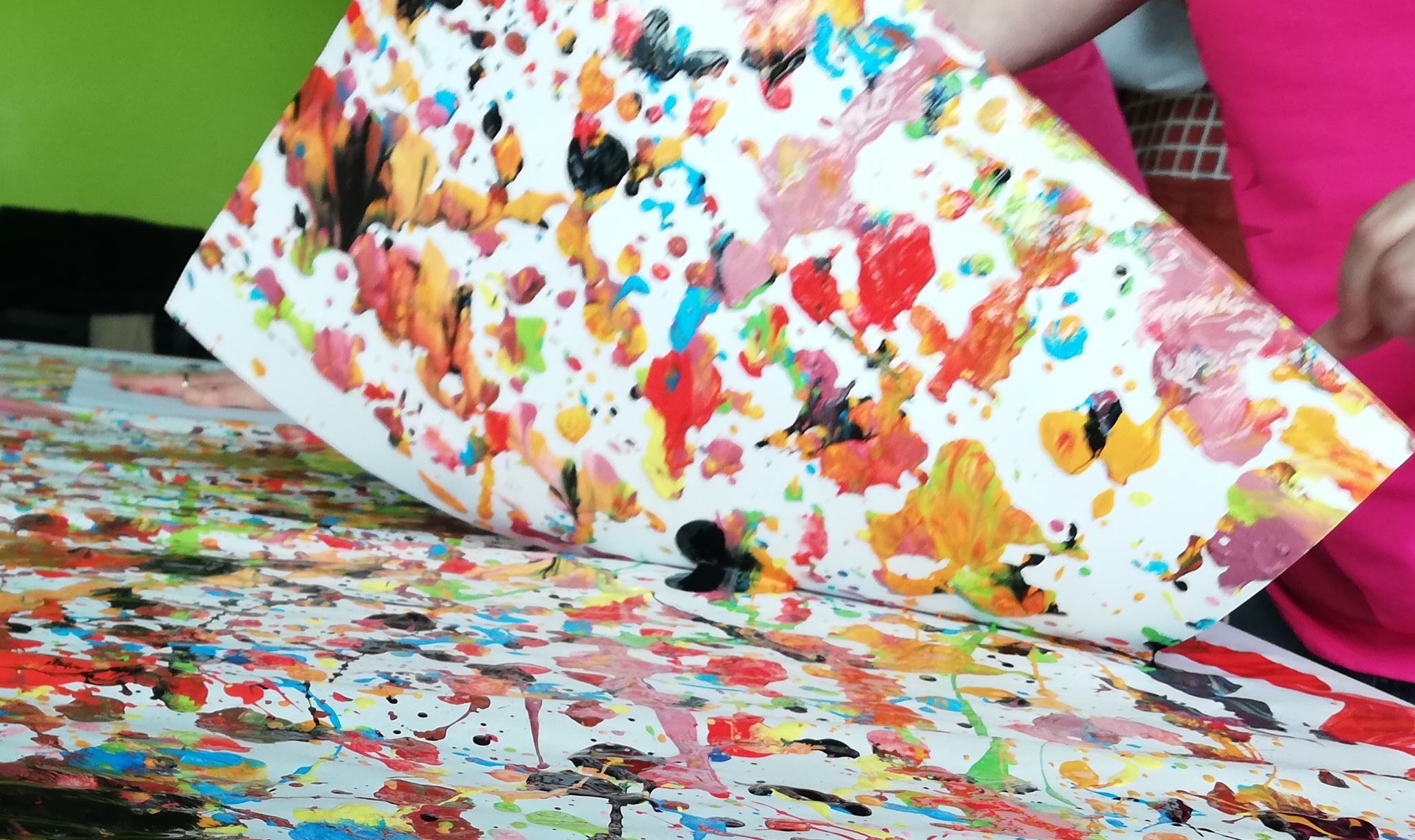 Atelier parents-enfants autour des arts plastiques (18m-10ans) - La peinture dans tous ses états ! 1/3